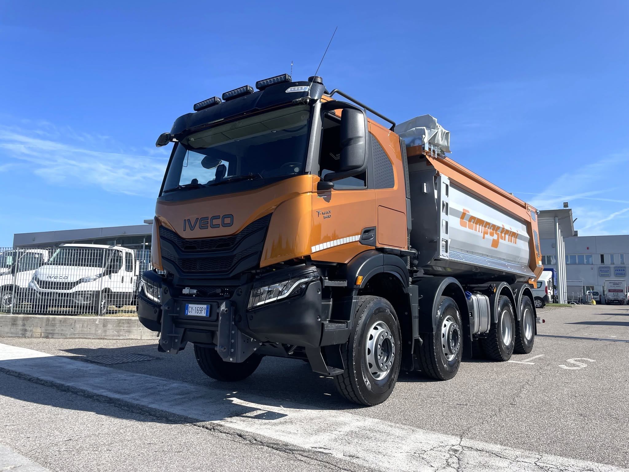 AUTOTRASPORTI CAMPOSTRINI